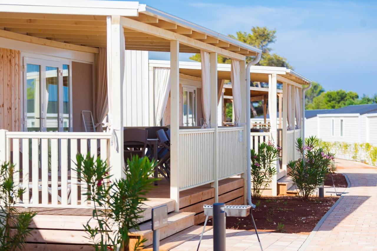 Premium Mobile Homes Istria - Camping Lanterna Porec - Luxury Mobilhome Екстер'єр фото