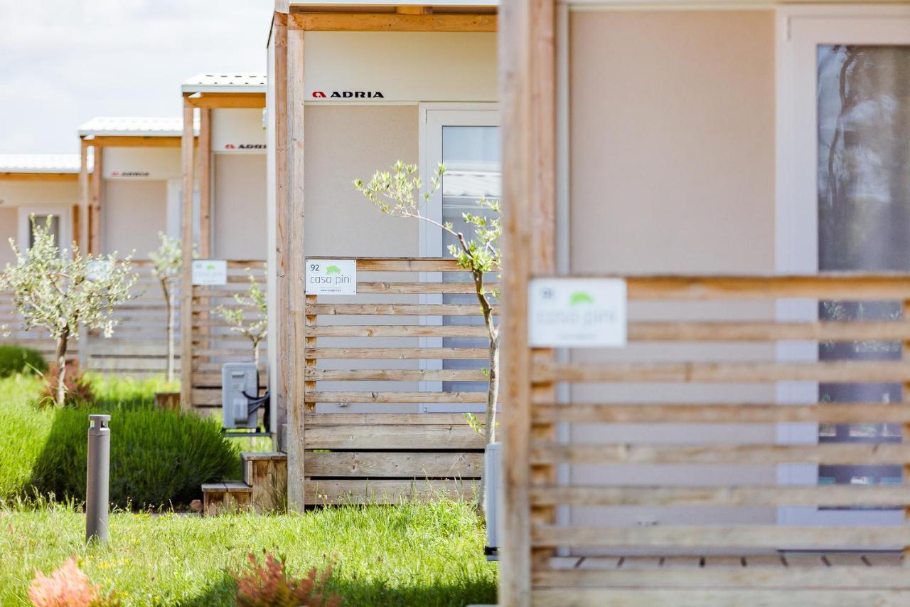 Premium Mobile Homes Istria - Camping Lanterna Porec - Luxury Mobilhome Екстер'єр фото