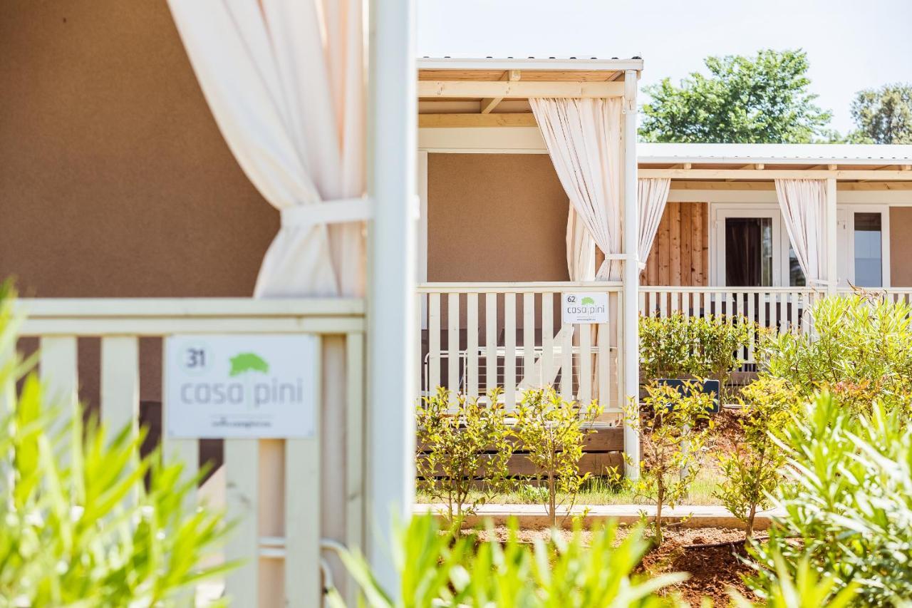 Premium Mobile Homes Istria - Camping Lanterna Porec - Luxury Mobilhome Екстер'єр фото
