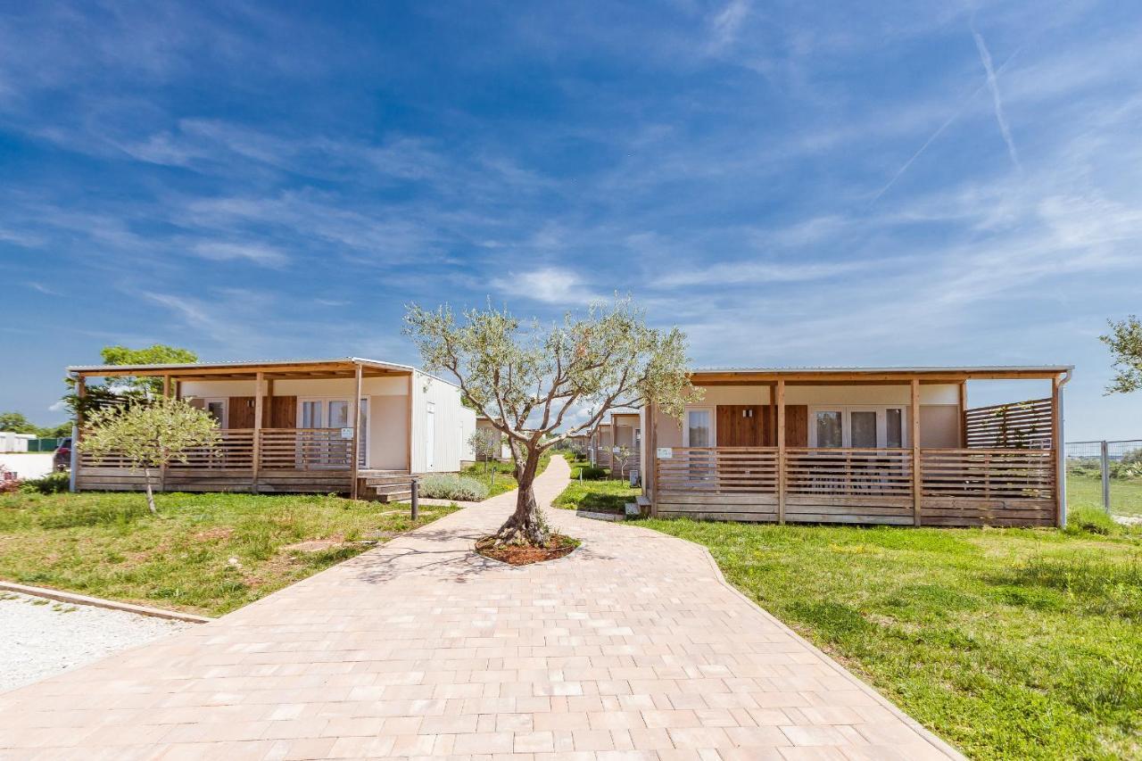 Premium Mobile Homes Istria - Camping Lanterna Porec - Luxury Mobilhome Екстер'єр фото